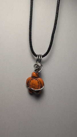 Howlite turtle dyed-orange