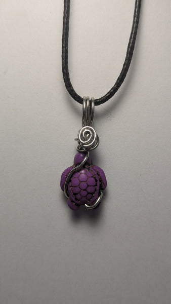 Howlite turtle dyed-purple