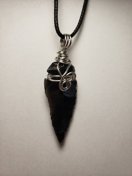 Obsidian arrowhead