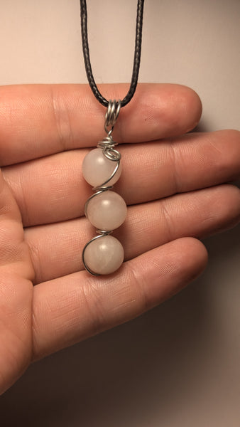rose quartz three drop necklace