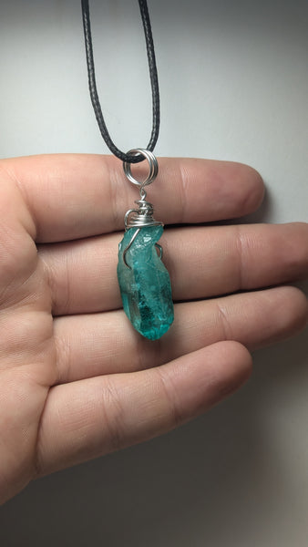 Quartz crystal necklace-Dyed green