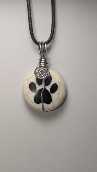 Howlite paw print stamp