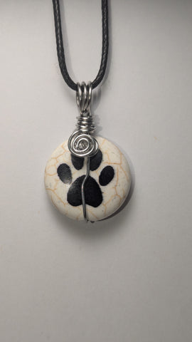 Howlite paw print stamp